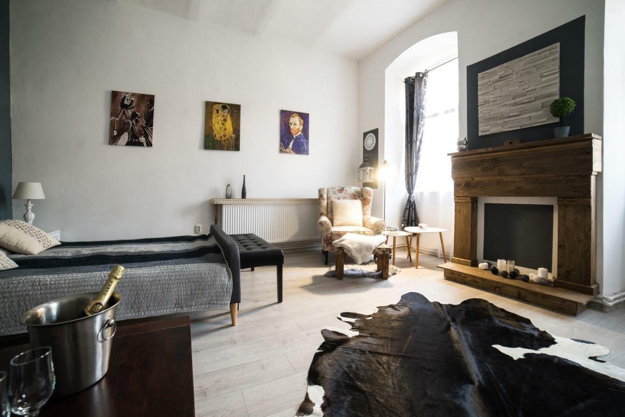 Ultra Central Apartment Kolozsvár Kültér fotó