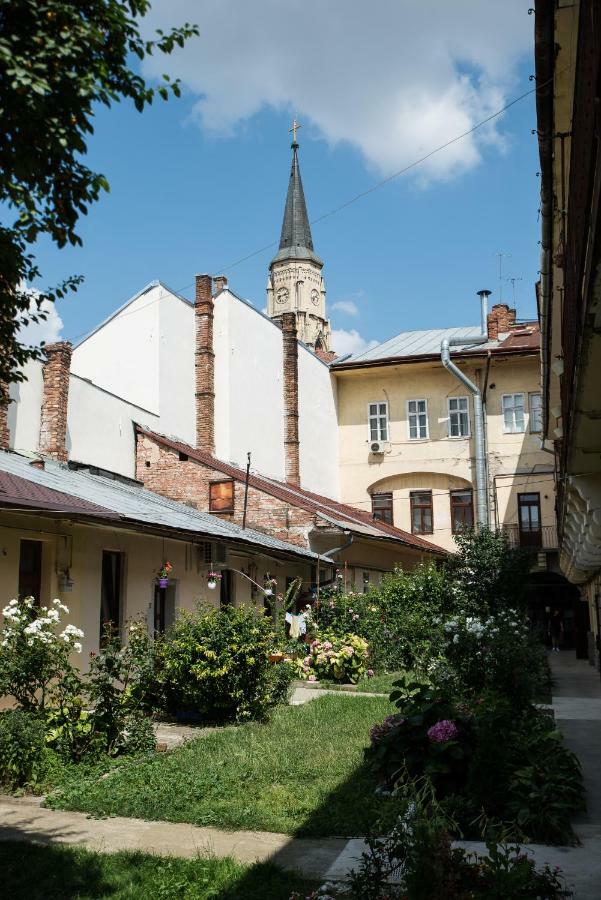 Ultra Central Apartment Kolozsvár Kültér fotó
